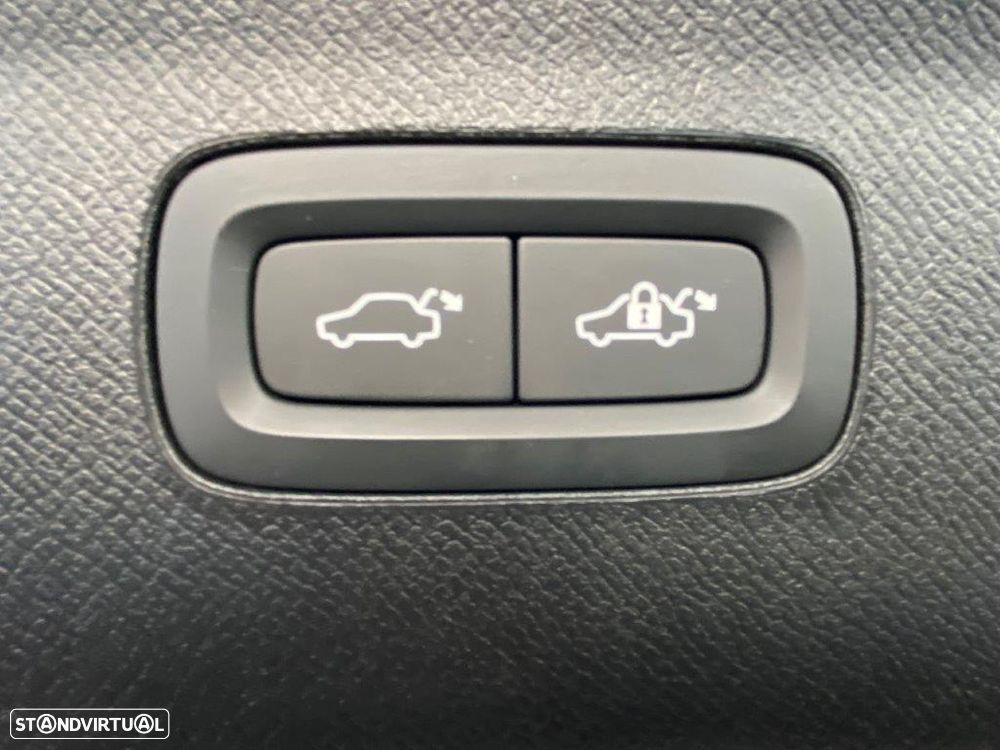 Volvo XC 90 2.0 T8 PHEV Inscription AWD - 20