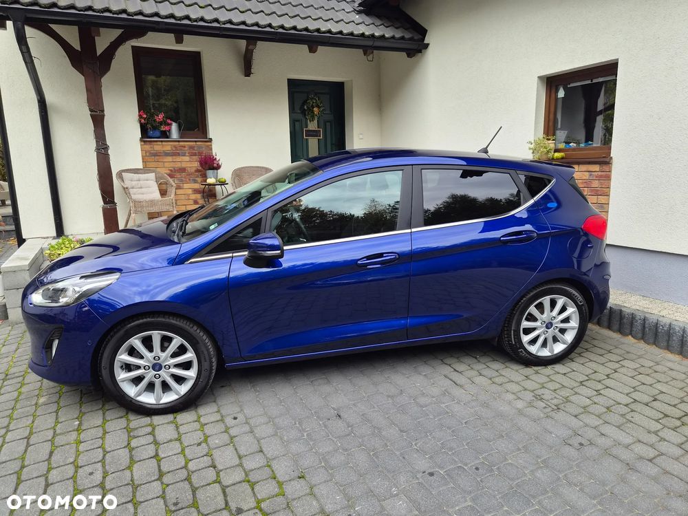 Ford Fiesta 1.0 EcoBoost S&S TITANIUM - 5