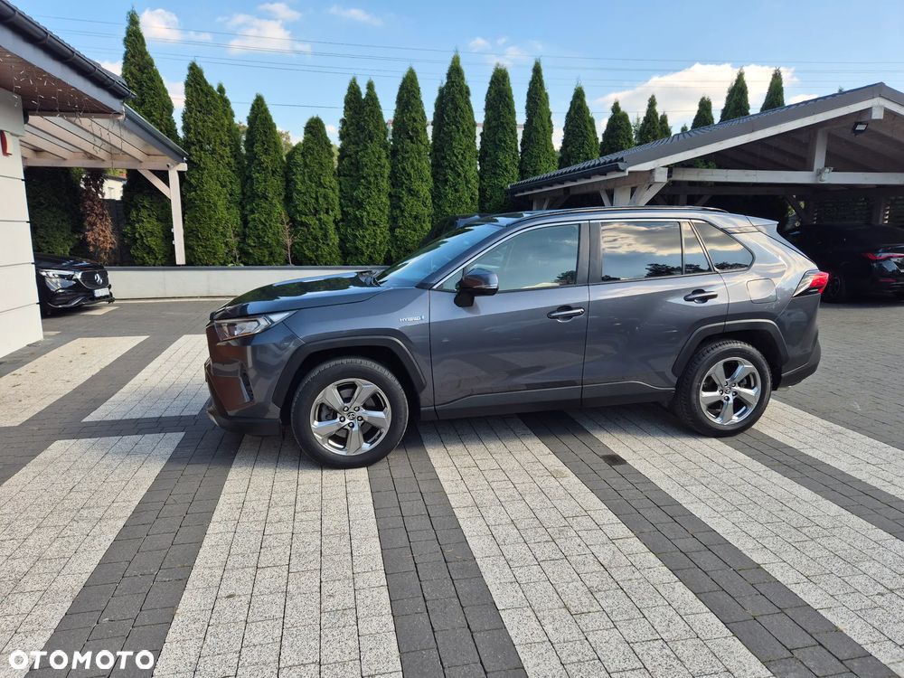 Toyota RAV4 - 10