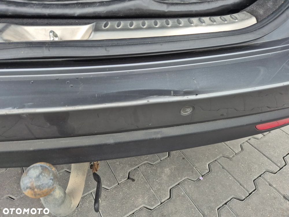 Hyundai i40 Kombi blue 1.7 CRDi Family+ - 23