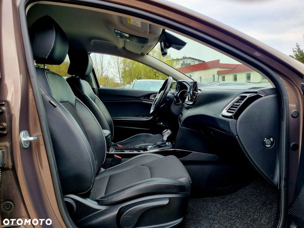 Kia Ceed 1.6 CRDi DCT Spirit - 11