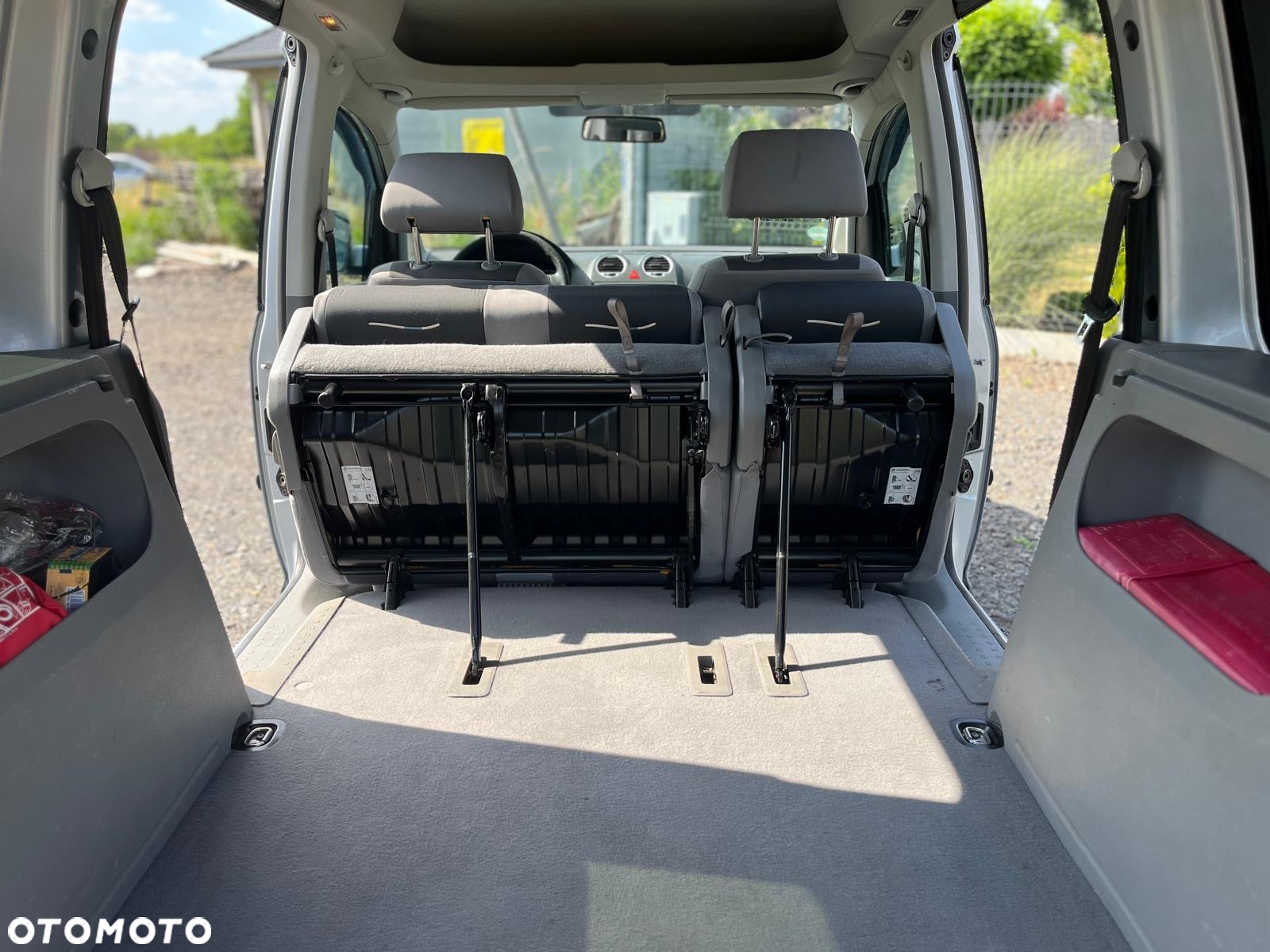 Volkswagen Caddy 1.9 TDI Life Family (5-Si.) - 29