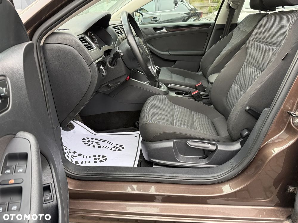 Volkswagen Jetta 1.4 TSI Comfortline CityLine - 16