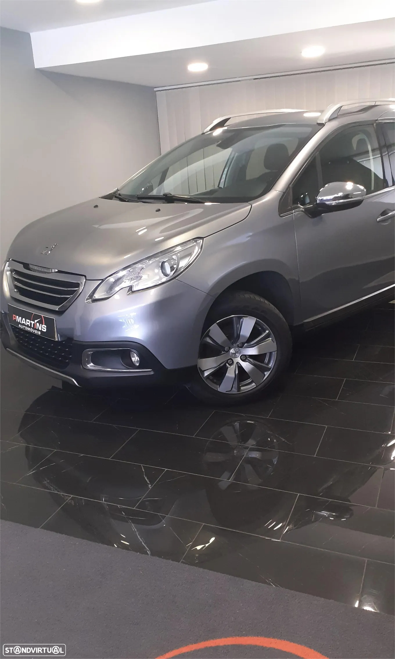 Peugeot 2008 1.2 VTi Allure - 3