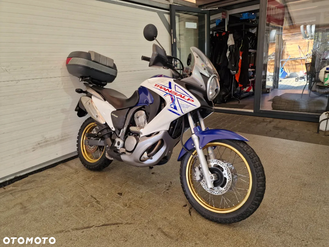 Honda Transalp - 11