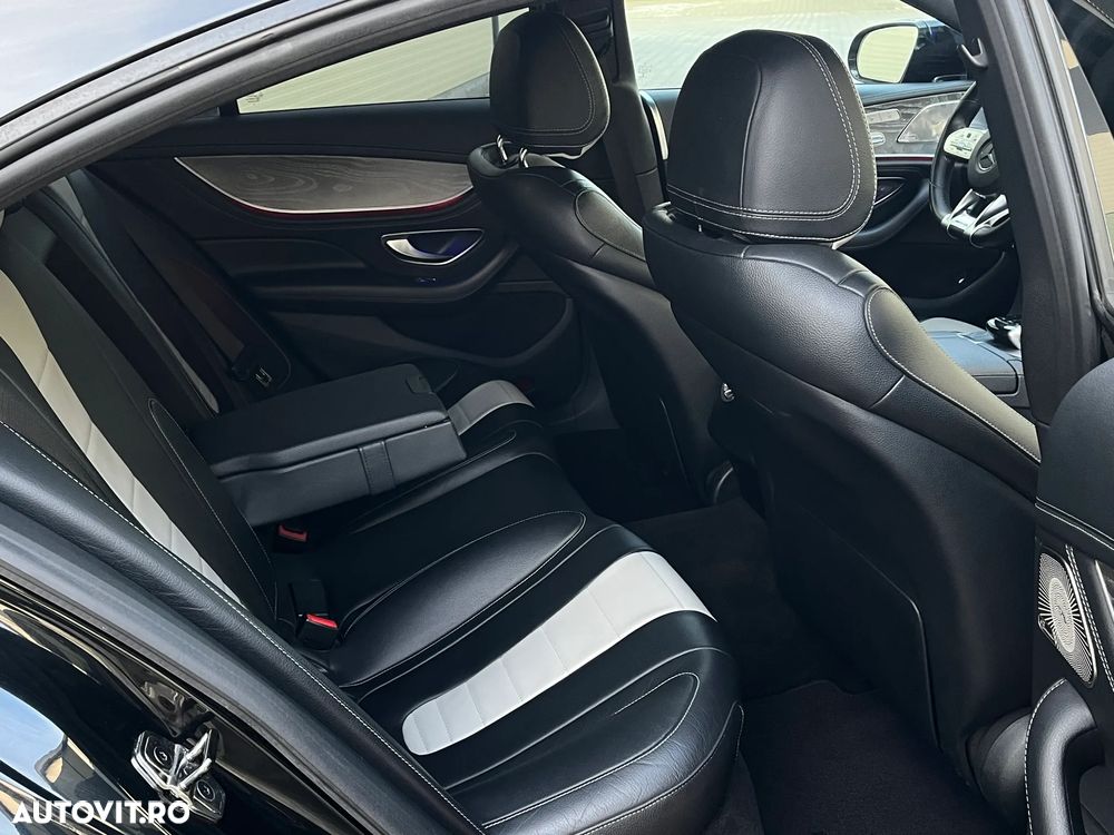 Mercedes-Benz CLS - 7