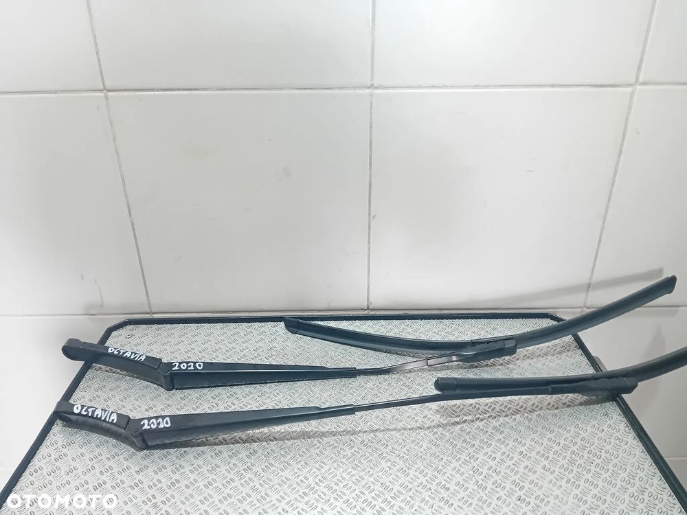 ramiona wycieraczek pióra Skoda Octavia III 2020 komplet - 1