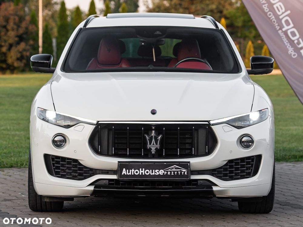 Maserati Levante Granlusso - 3
