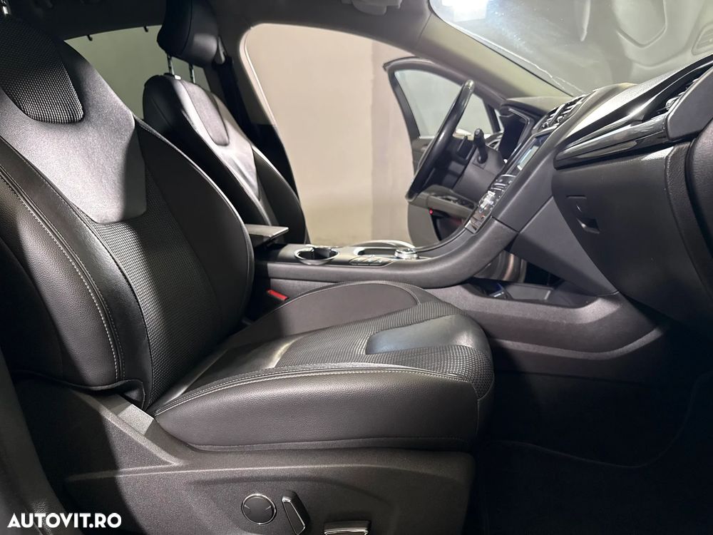 Ford Mondeo - 12