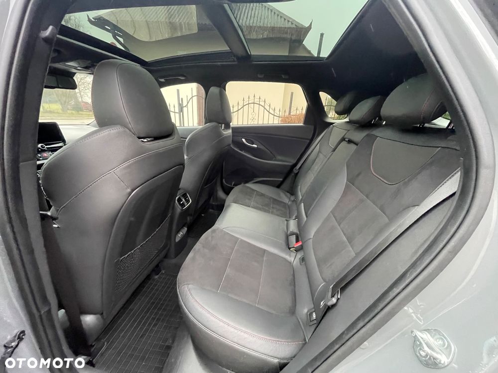 Hyundai i30 1.5 T-GDI 48V-Hybrid DCT N-Line - 13