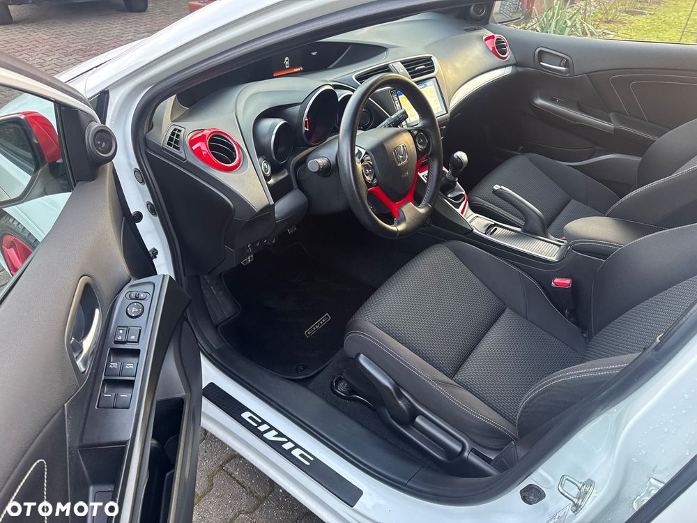 Honda Civic 1.8 i-VTEC Sport 40 Jahre Edition - 13