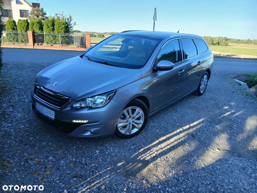 Peugeot 308 - 3