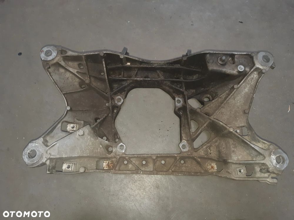 ŁAPA PODPORA SKRZYNI BIEGÓW AUDI Q7 4M 4M0399263P - 2