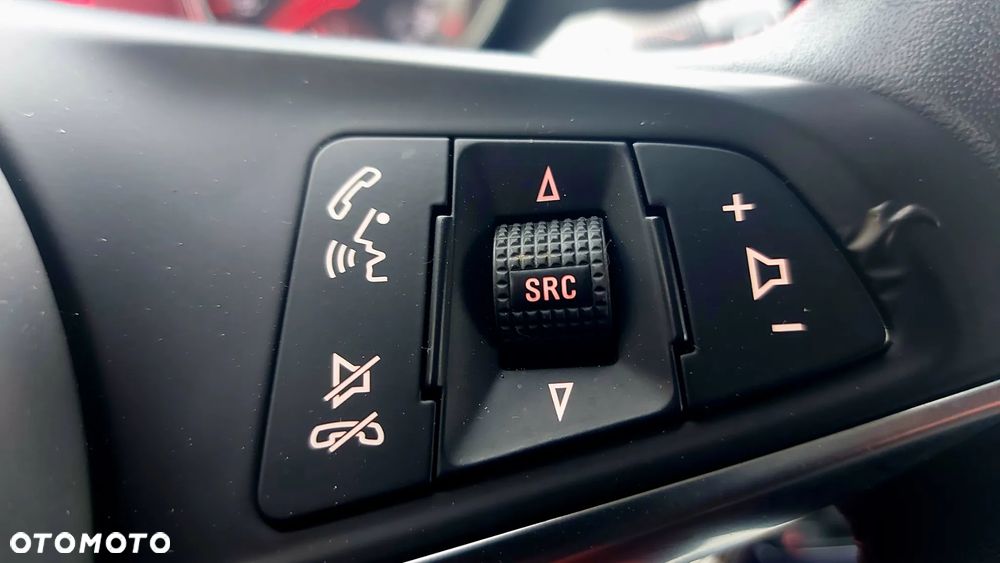 Opel Adam ver-1-4-black-link - 27