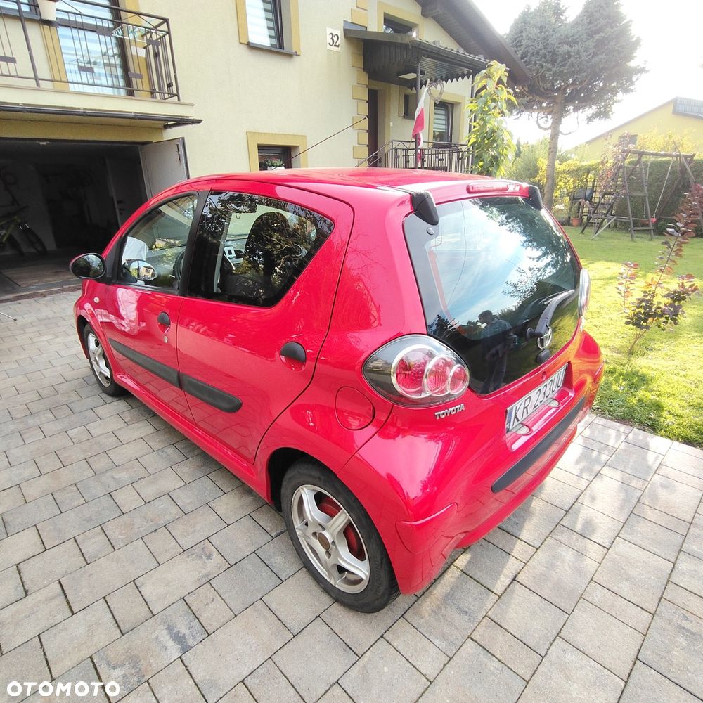Toyota Aygo - 2