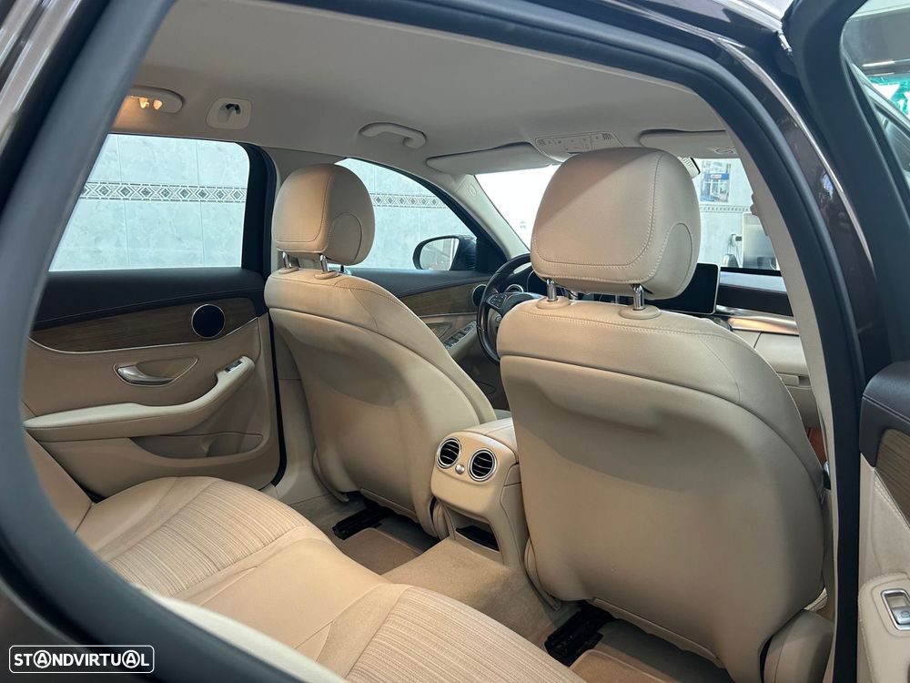 Mercedes-Benz C 200 BlueTEC Avantgarde Aut. - 39