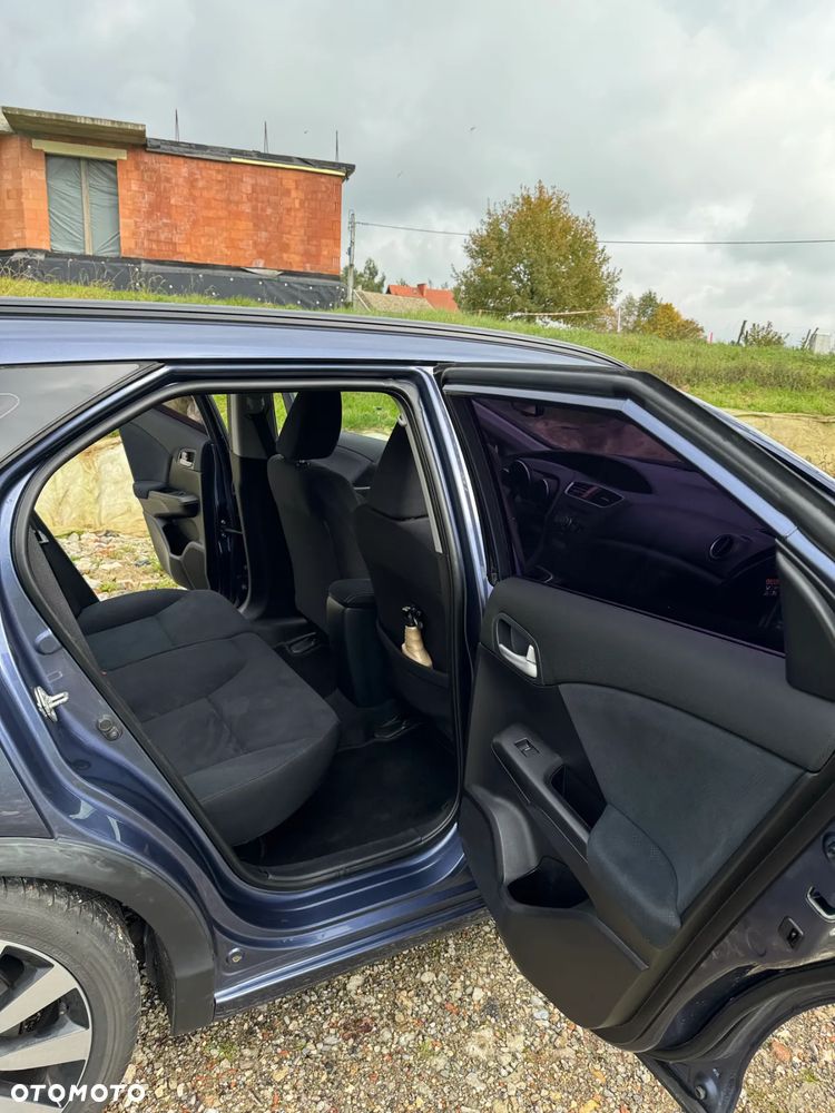 Honda Civic 1.8 i-VTEC Sport - 18