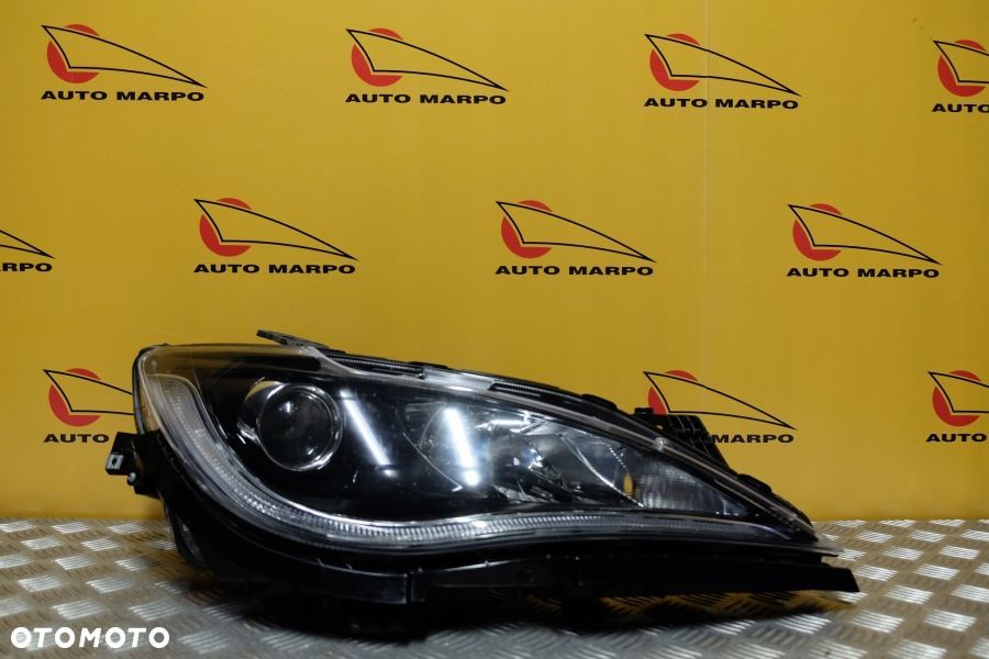 CHRYSLER PACIFICA 2017- REFLEKTOR LAMPA ZWYKŁA SOCZEWKOWA Z LED PRAWA USA - 2