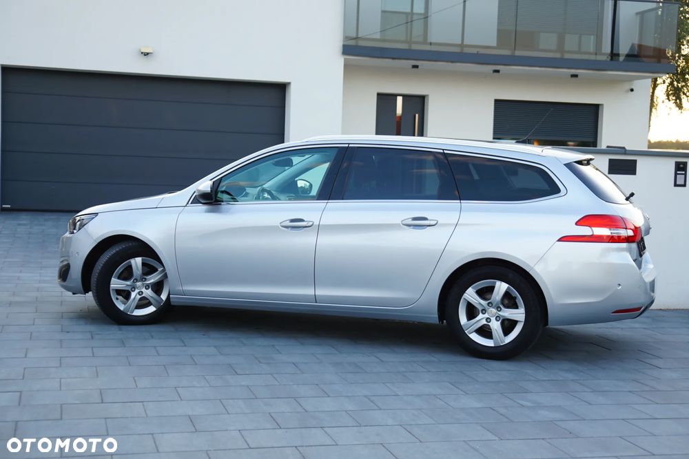 Peugeot 308 BlueHDi FAP 120 EAT6 Stop & Start Allure - 18