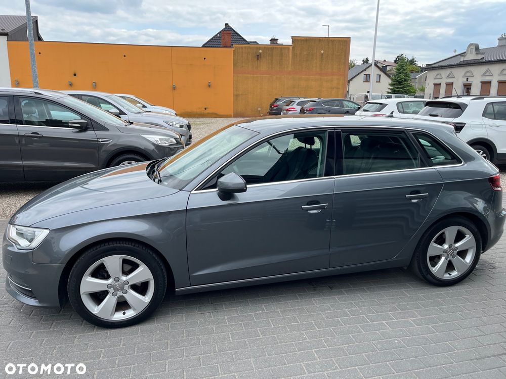 Audi A3 Sportback 1.4 TFSI CoD S tronic - 4
