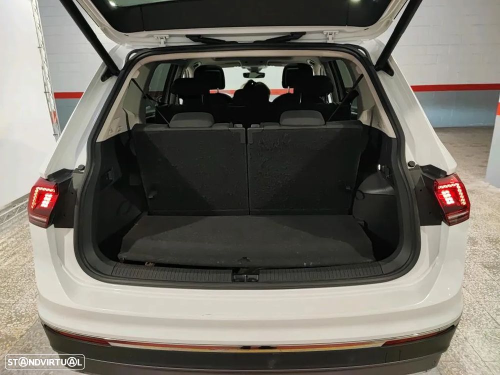 VW Tiguan Allspace 2.0 TDI High.DSG 4Motion - 11