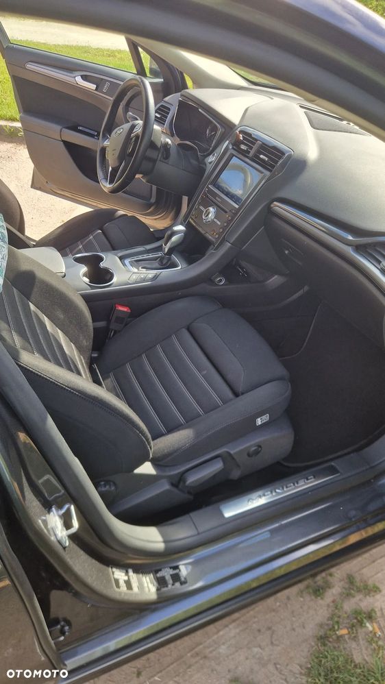 Ford Mondeo 2.0 Hybrid Executive Plus - 14
