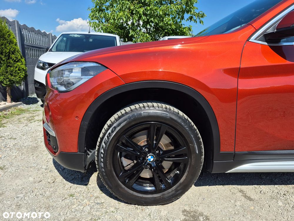 BMW X1 xDrive20i GPF xLine - 23