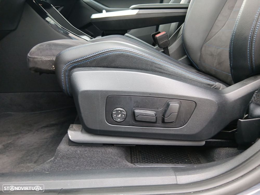 BMW 218 Active Tourer d Pack Desportivo M Auto - 16