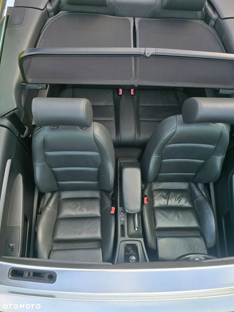 Audi A4 Cabrio 2.0 TDI DPF - 13