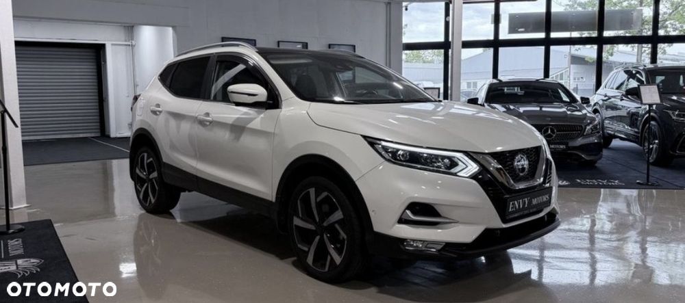 Nissan Qashqai 1.3 DIG-T Tekna - 2