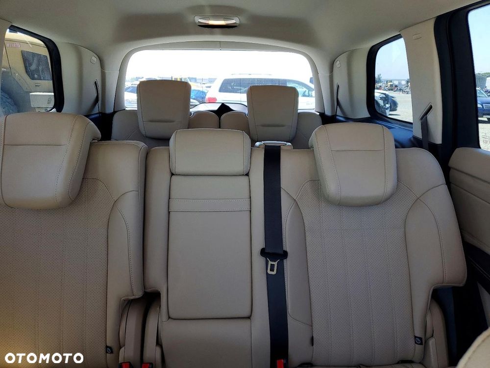 Mercedes-Benz GLS - 9