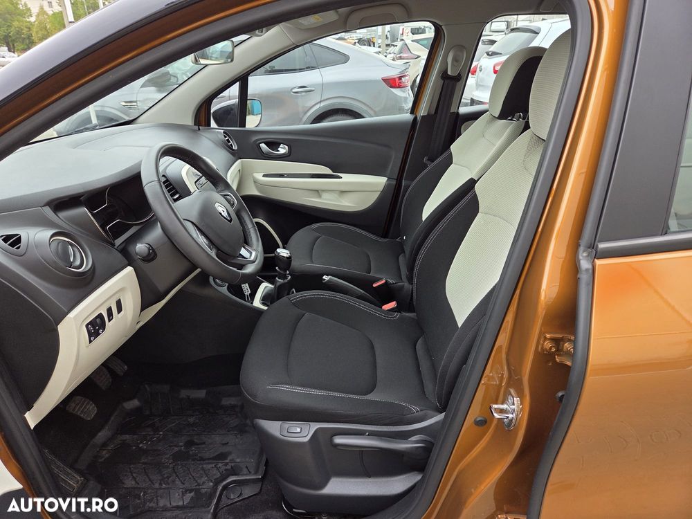 Renault Captur ENERGY TCe Intens - 12