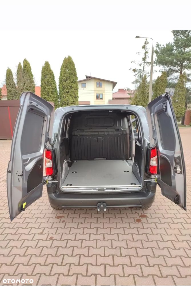 Toyota Proace City - 9