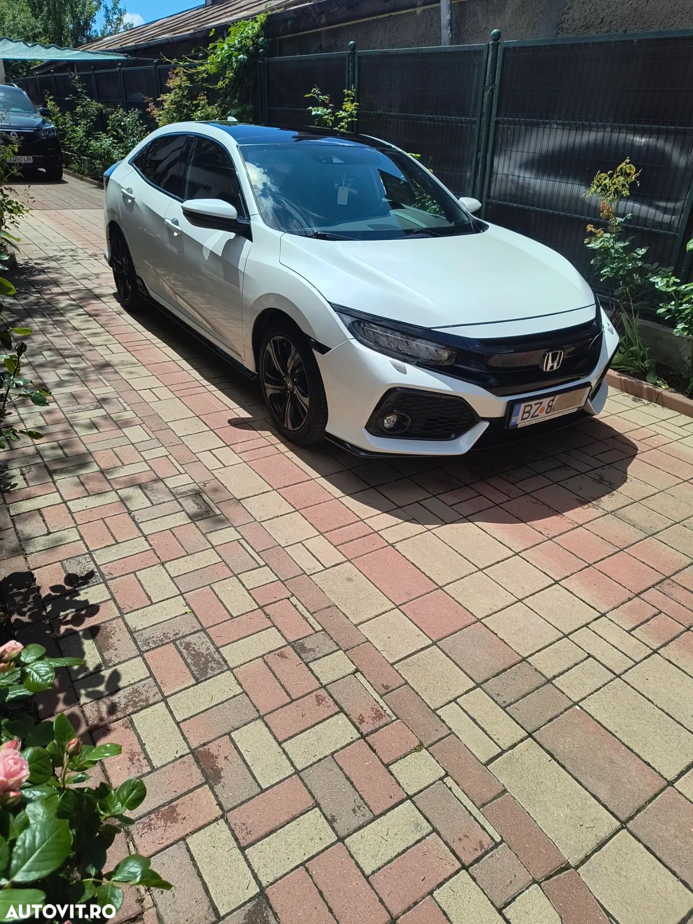 Honda Civic 1.5 VTEC Turbo CVT Sport Plus - 1