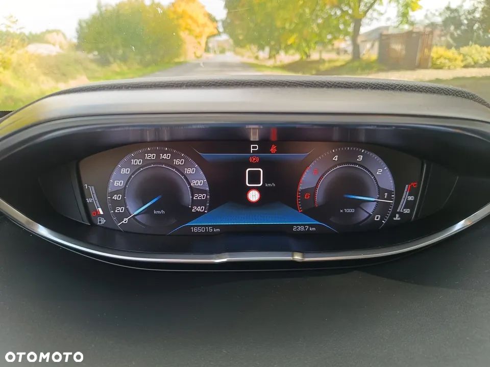 Peugeot 3008 1.5 BlueHDi Allure S&S EAT8 - 29
