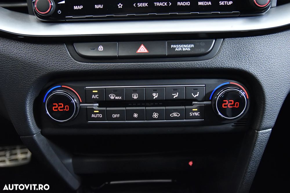 Kia Ceed 1.5 T-GDI GT Line - 18