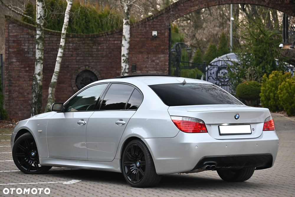 BMW Seria 5 530i - 15