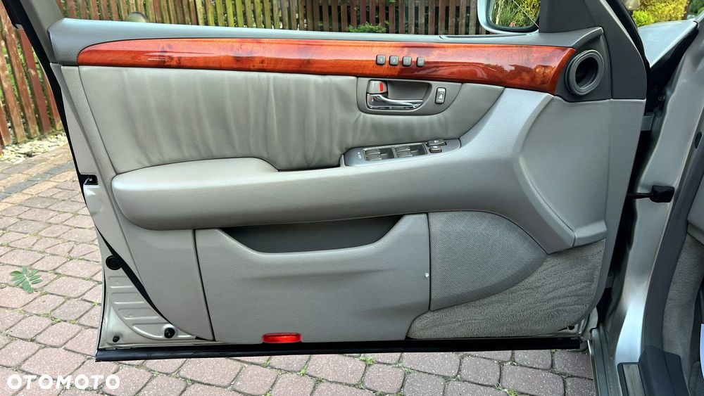Lexus LS 430 Elegance - 21