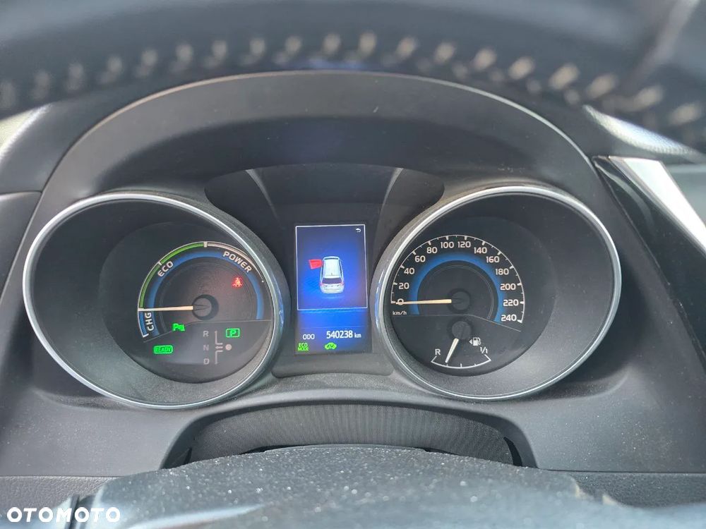 Toyota Auris Hybrid 135 Premium - 23
