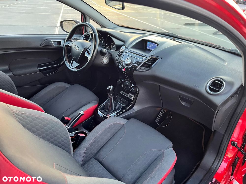 Ford Fiesta 1.0 EcoBoost ST-Line Red ASS - 15