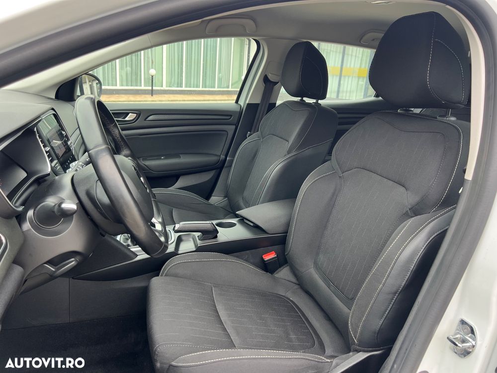 Renault Megane BLUE dCi 115 LIMITED - 15