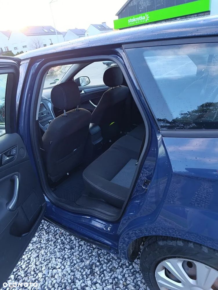 Ford Mondeo 1.6 TDCi Gold X - 9