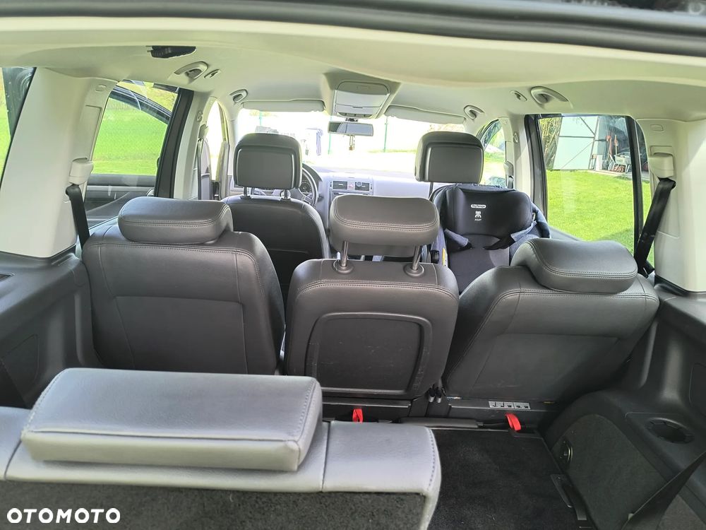 Volkswagen Touran 2.0 TDI DPF Cross DSG - 6