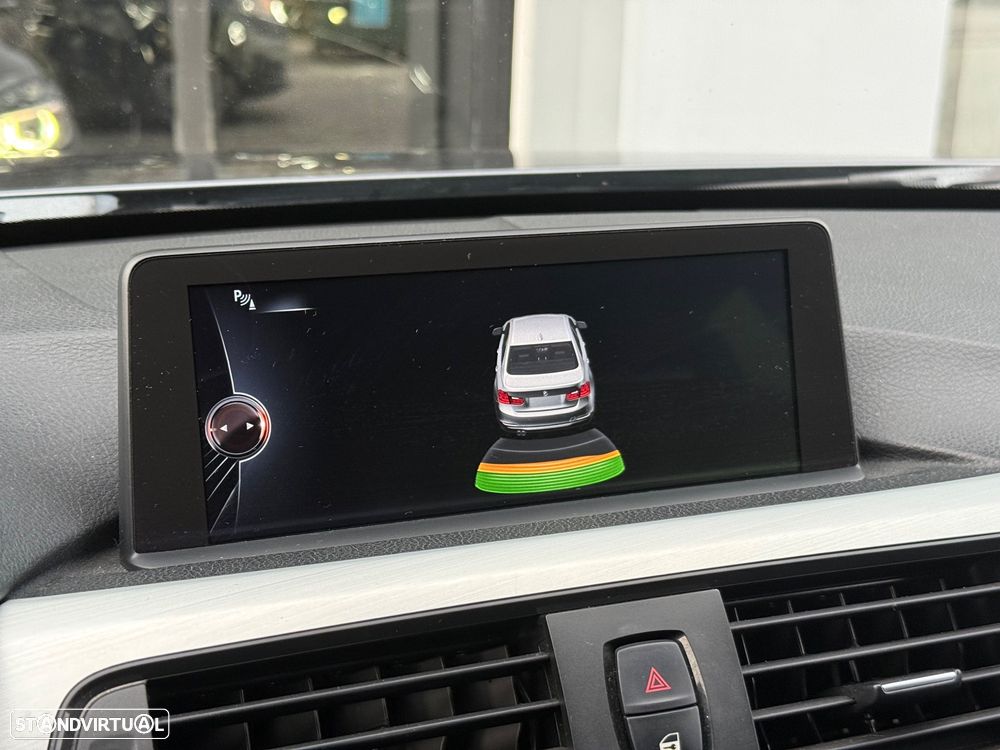 BMW 320 d Auto Pack M - 21