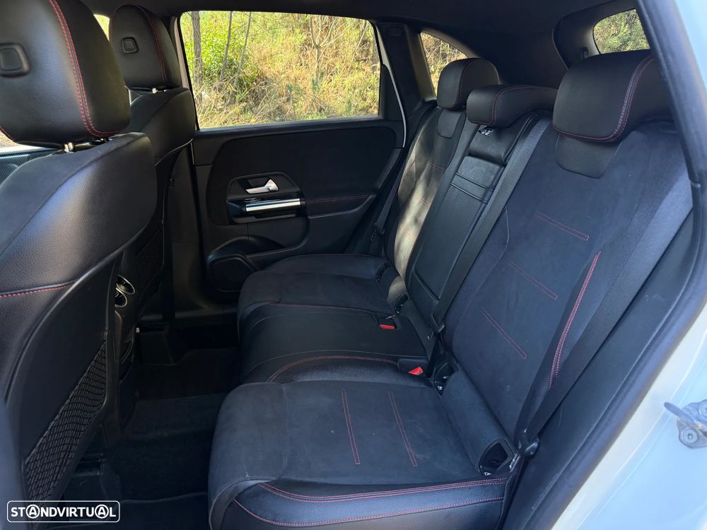 Mercedes-Benz B 180 d 7G-DCT AMG Line - 27