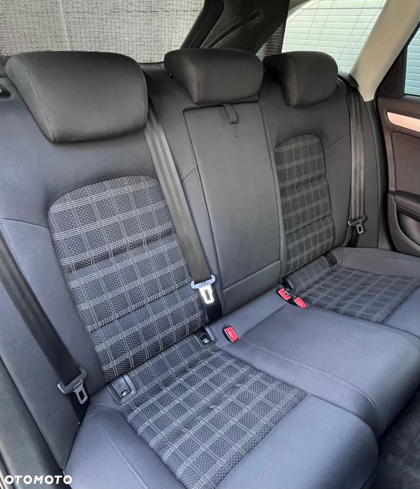 Audi A4 Avant 2.0 TDI DPF multitronic Attraction - 12