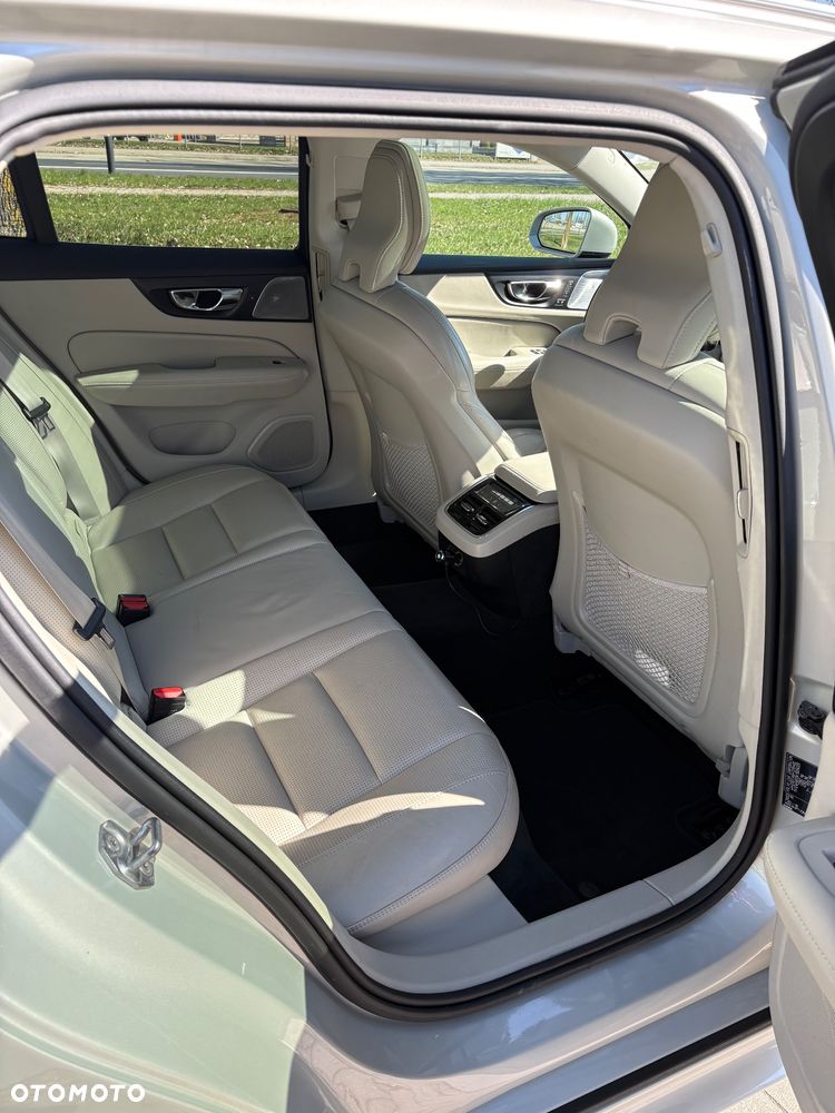 Volvo V60 D4 Inscription - 5