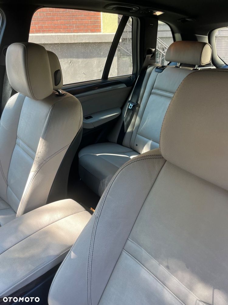 BMW X5 4.0d xDrive - 24