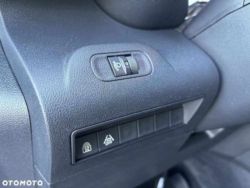 Toyota Proace City Verso 1.5 D-4D Business - 25