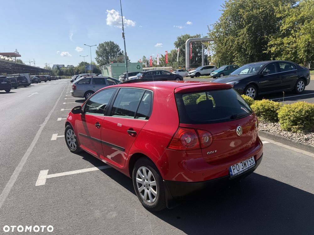 Volkswagen Golf 1.4 FSI Comfortline - 6